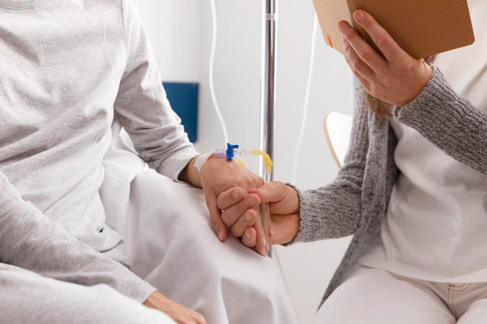 Cuidados vocales en una paciente que se está haciendo quimioterapia.